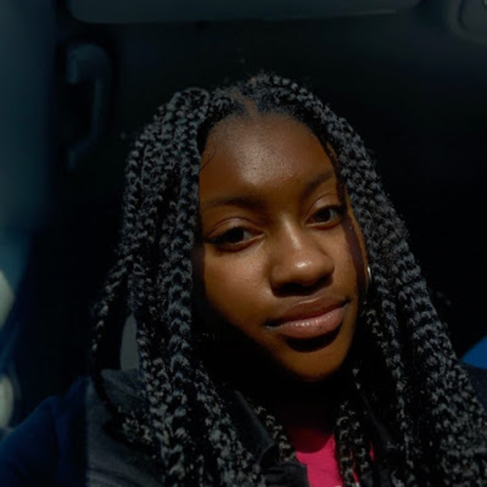 Meet your Posher, Kamea